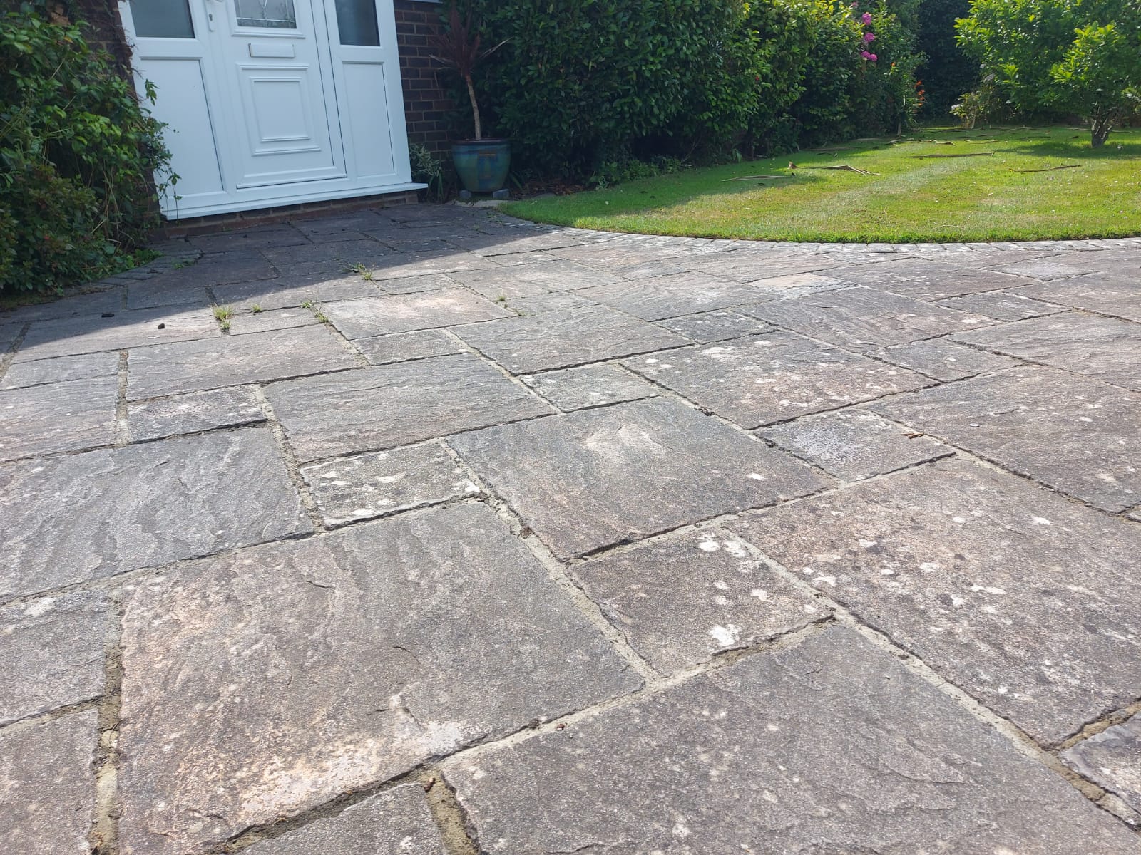  Pressure washing drive 